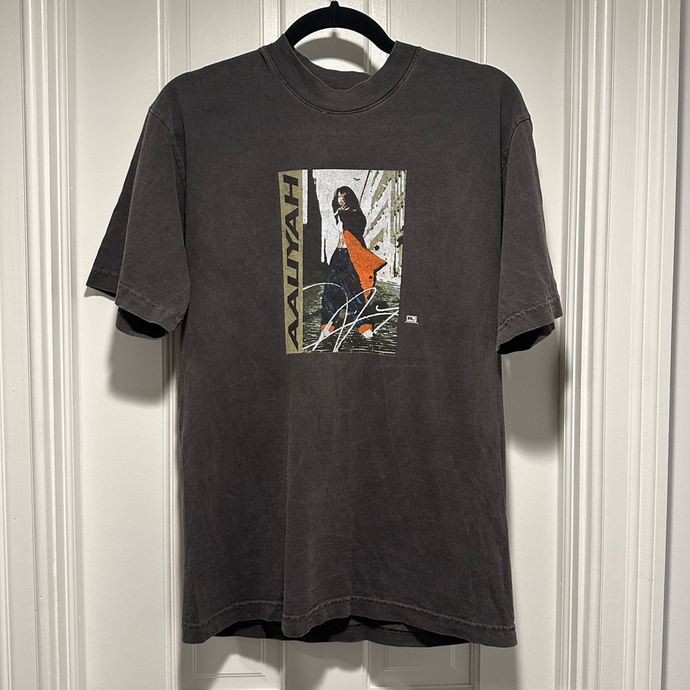 90s Aaliyah One in A Million Anniversary T-shirt| Color Dark Grey| Size Small